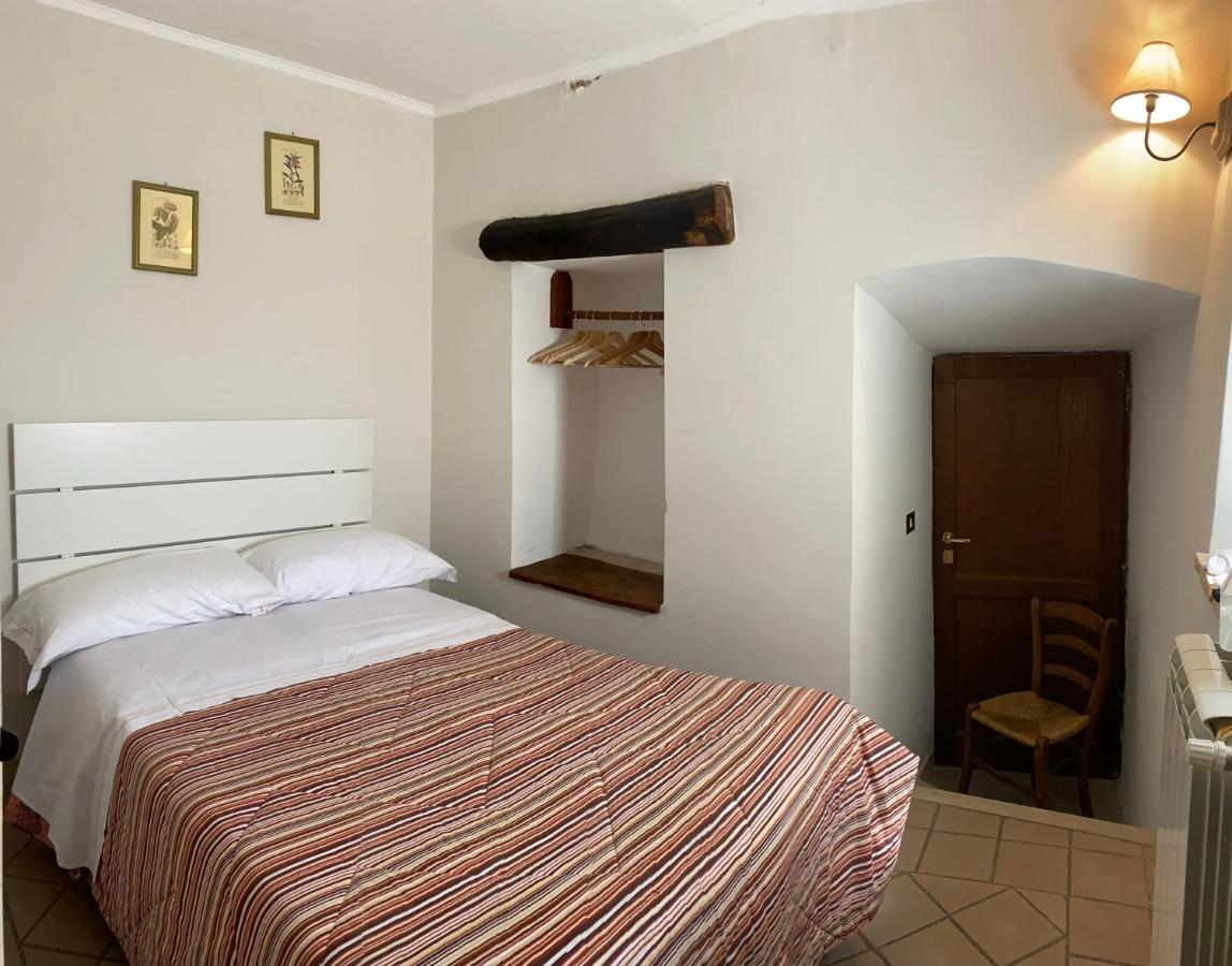 Residenza La Torre Aparthotel Santo Stefano Di Sessanio Exteriör bild