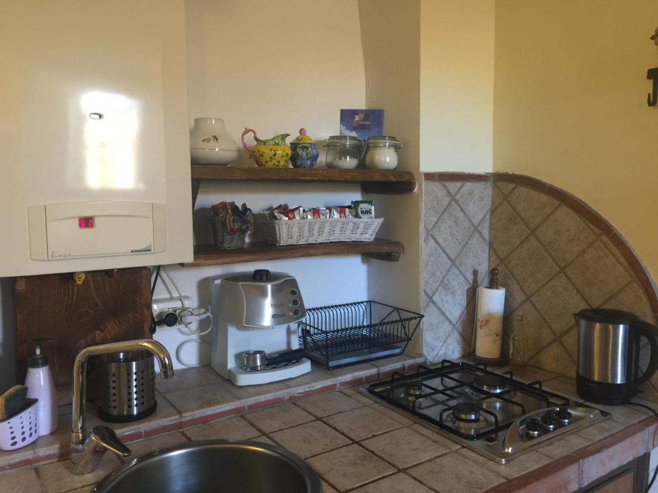 Residenza La Torre Aparthotel Santo Stefano Di Sessanio Exteriör bild