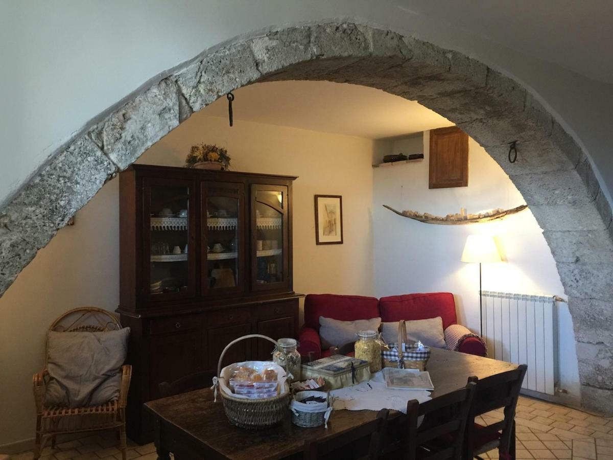 Residenza La Torre Aparthotel Santo Stefano Di Sessanio Exteriör bild