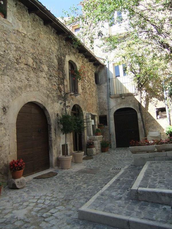 Residenza La Torre Aparthotel Santo Stefano Di Sessanio Exteriör bild